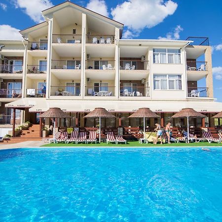 Kovcheg Hotel Zatoka Exterior photo